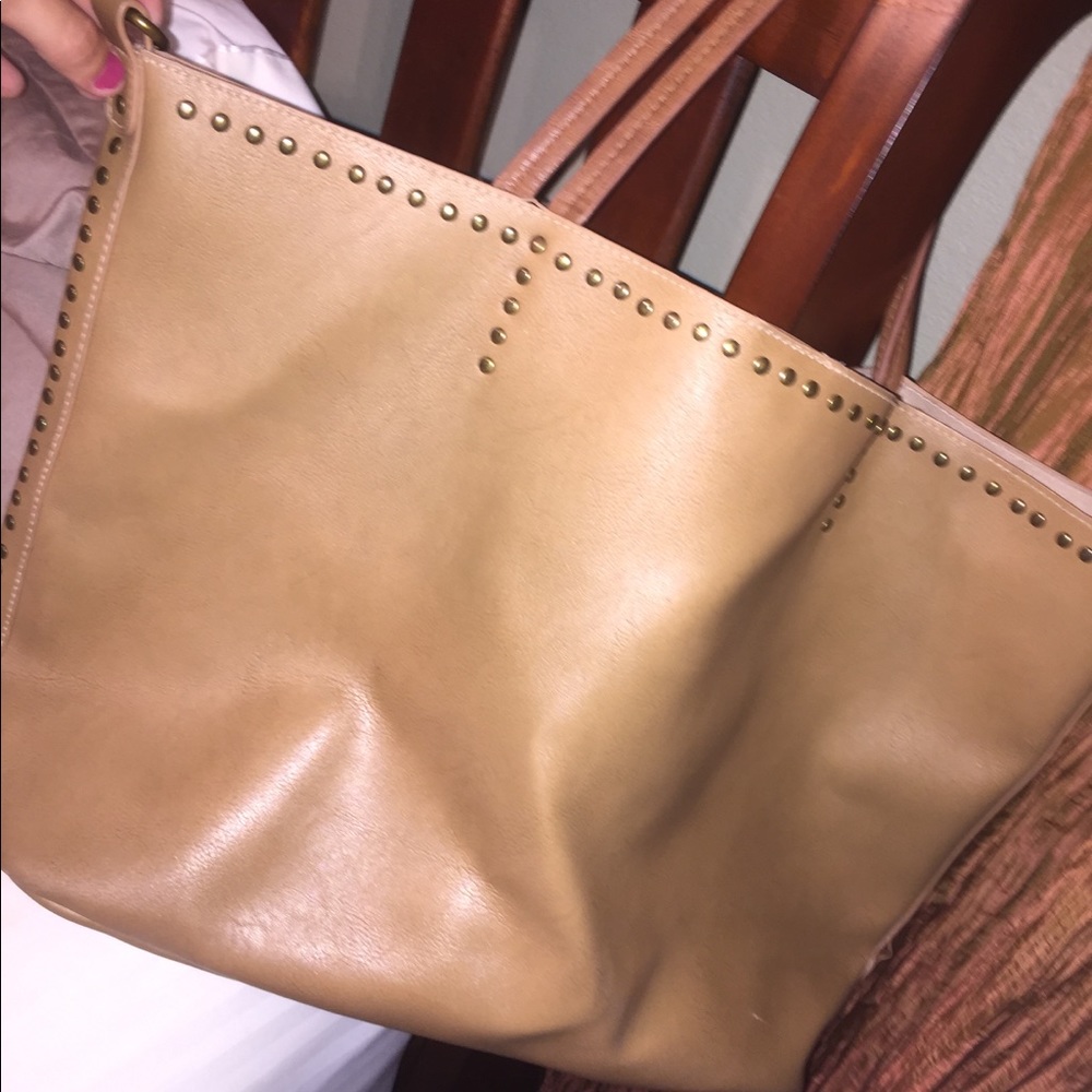 Tan tote!!👜